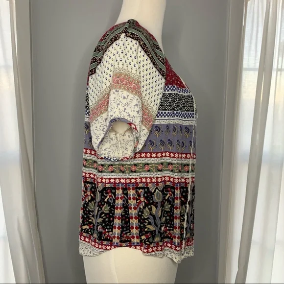 Forever 21 Blouse - Picture 3 of 4